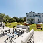 Irene Royale - Pool - Sea View - Free Cruise Villa