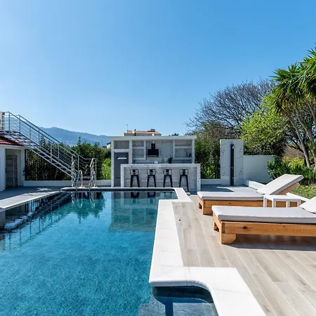 Villa Irene Royale - Pool - Sea View - Free Cruise Tigaki