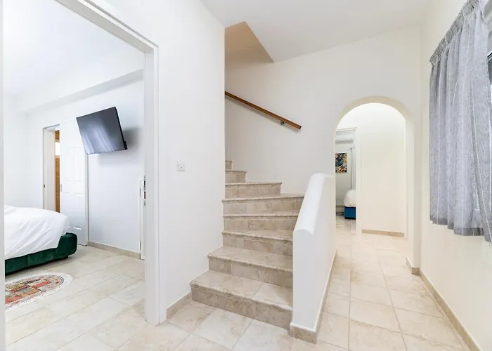 Irene Royale - Pool - Sea View - Free Cruise Villa *