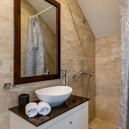 Irene Royale - Pool - Sea View - Free Cruise *