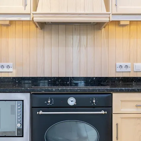 Irene Royale - Pool - Sea View - Free Cruise