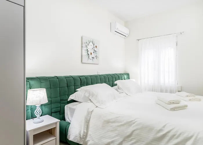 Irene Royale - Pool - Sea View - Free Cruise Villa *