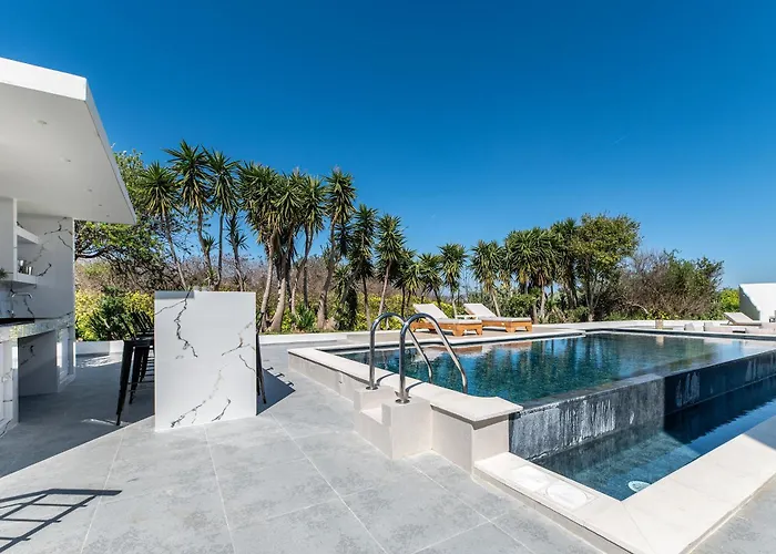 Villa Irene Royale - Pool - Sea View - Free Cruise