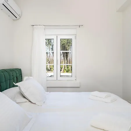 Irene Royale - Pool - Sea View - Free Cruise *