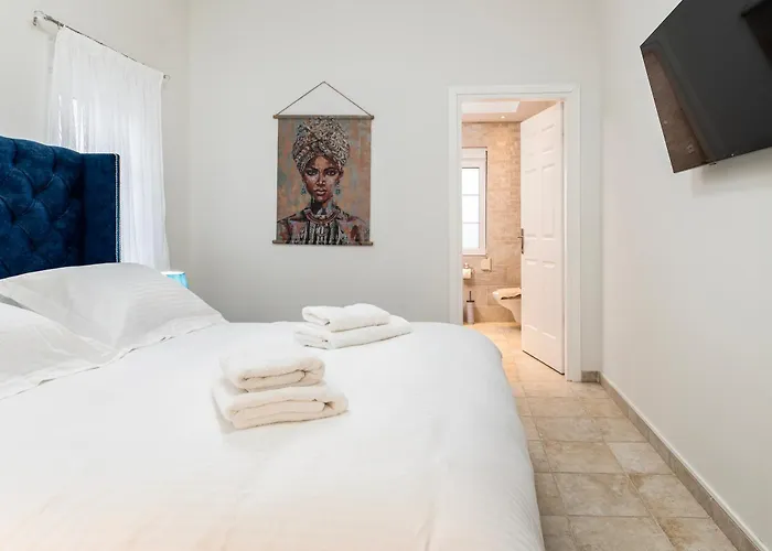 Villa Irene Royale - Pool - Sea View - Free Cruise *